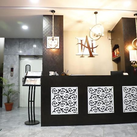 Hotel Ashoka Palace Ujjain Extérieur photo