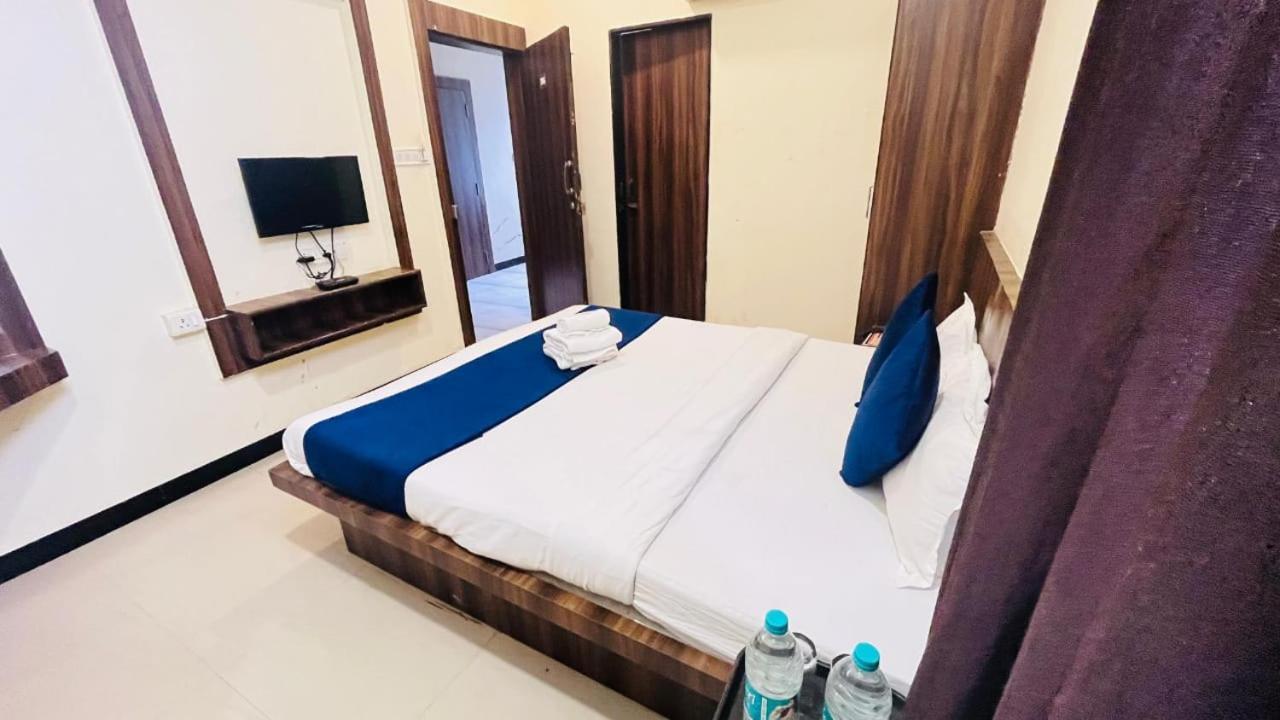 Hotel Ashoka Palace Ujjain Extérieur photo