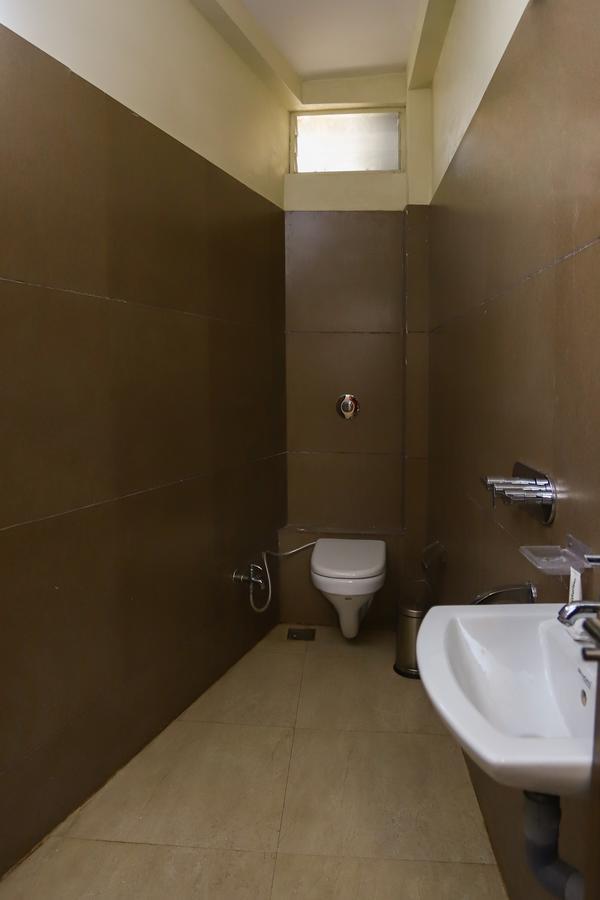 Hotel Ashoka Palace Ujjain Extérieur photo