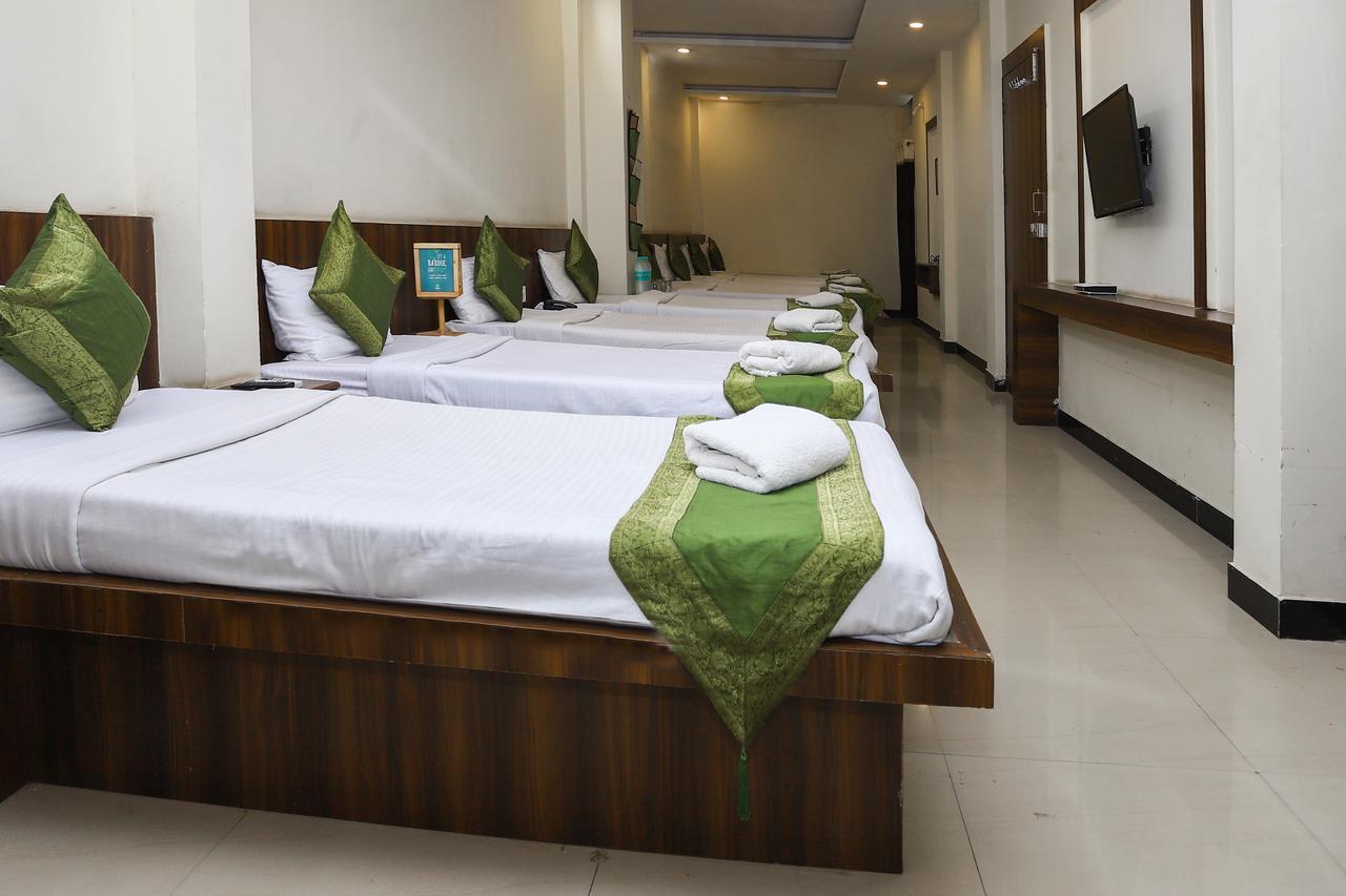 Hotel Ashoka Palace Ujjain Extérieur photo